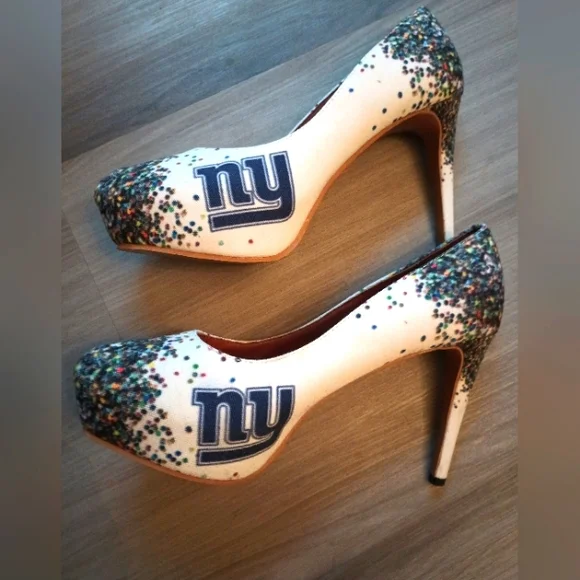 NFL RARE LIKE NEW‼️NY GIANTS HIGH HEELS - Picture 1 of 5